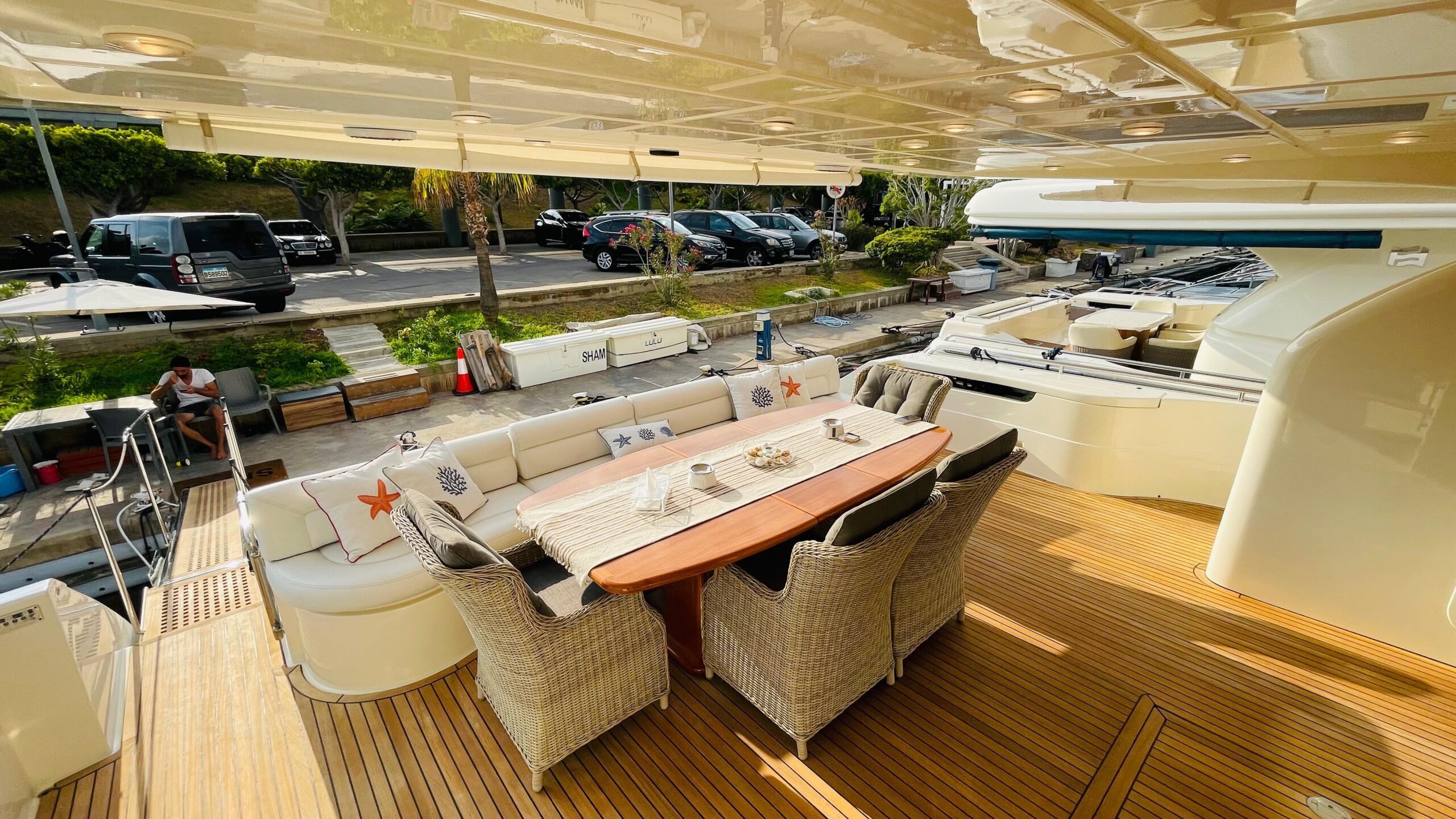 Ferretti 881 - 2006 img 20260616 wa0033